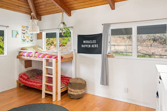 Listing Image for 216 Keoni Pl 11 of 29