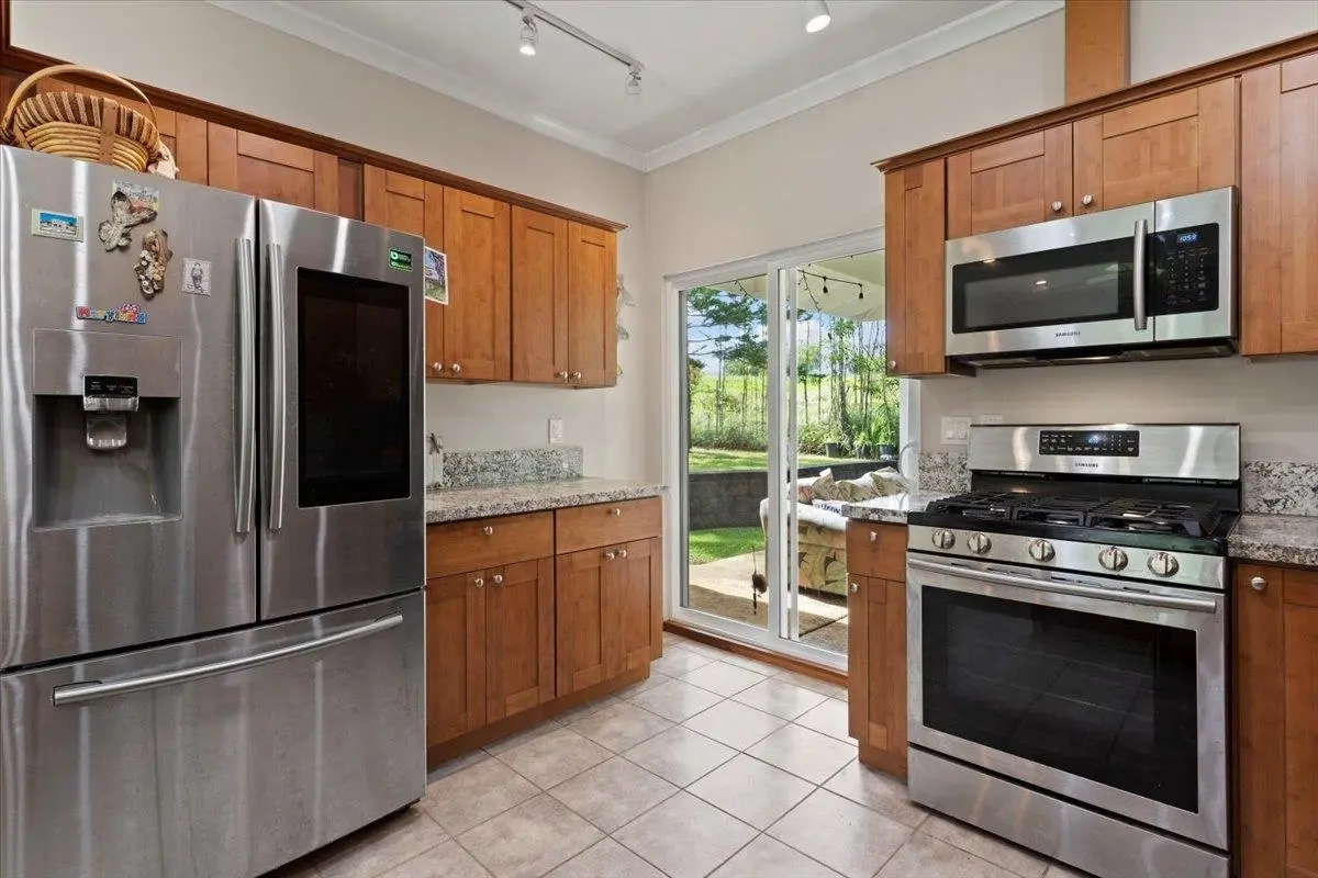 Photo of Listing #407091