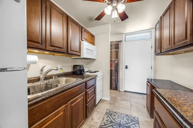 Listing Image for 715 S Kihei Rd 103 8 of 41