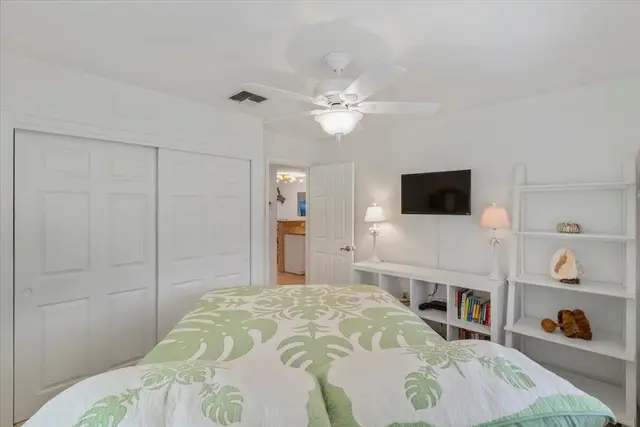 Listing Image for 3950 Kalai Waa St M-201 24 of 34
