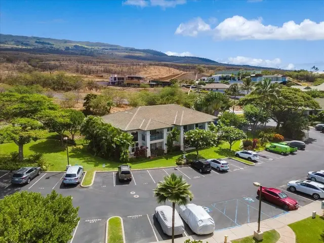 Listing Image for 3950 Kalai Waa St M-201 28 of 34