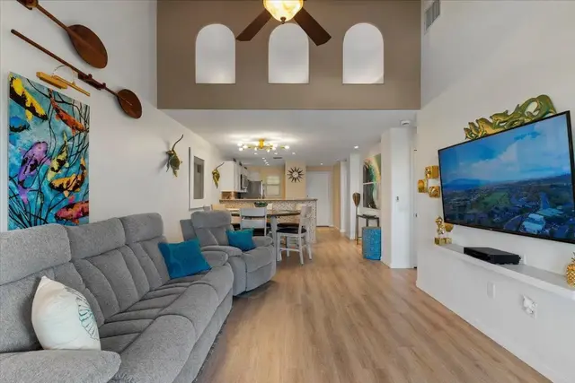 Listing Image for 3950 Kalai Waa St M-201 5 of 34