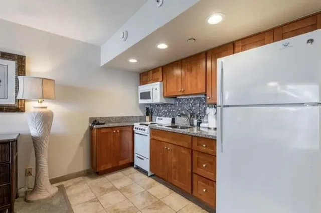 Listing Image for 4365 Lower Honoapiilani Rd 505 13 of 29