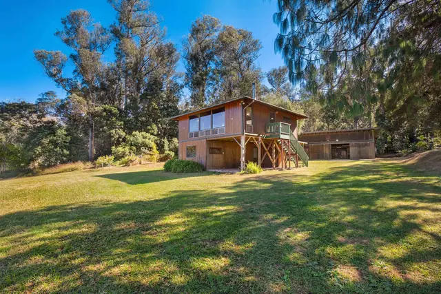 Listing Image for 120 Ehu Iki Pl 1 of 23
