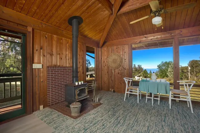 Listing Image for 120 Ehu Iki Pl 10 of 23
