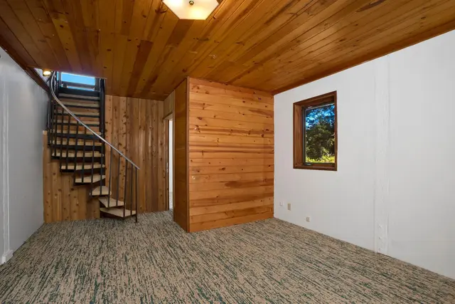 Listing Image for 120 Ehu Iki Pl 14 of 23