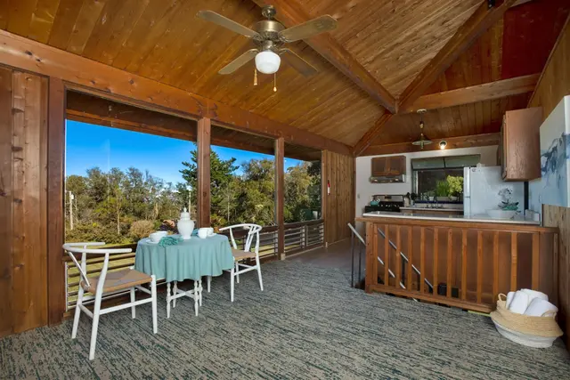 Listing Image for 120 Ehu Iki Pl 7 of 23