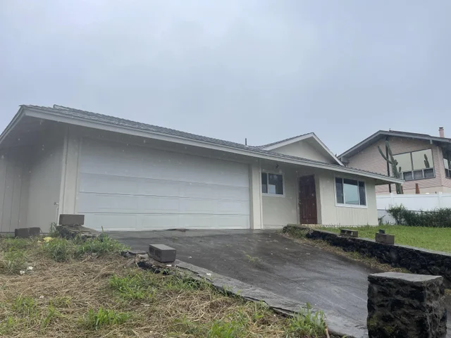 Listing Image for 2839 Iwalani St 2 of 9