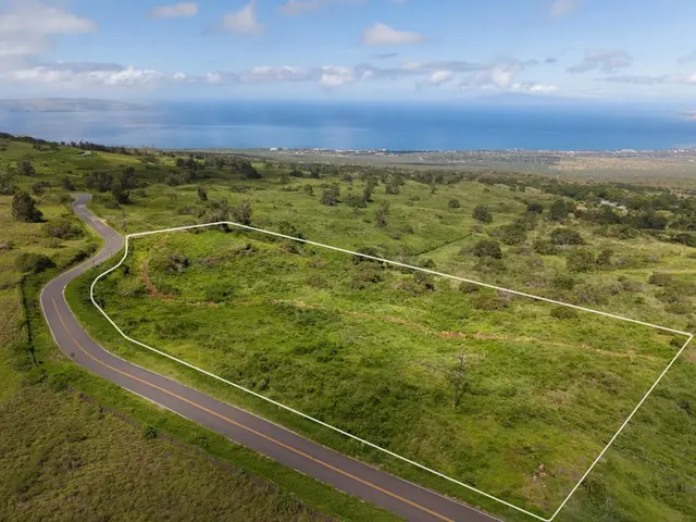 Listing Image for 9900 Kula Hwy 2 of 28