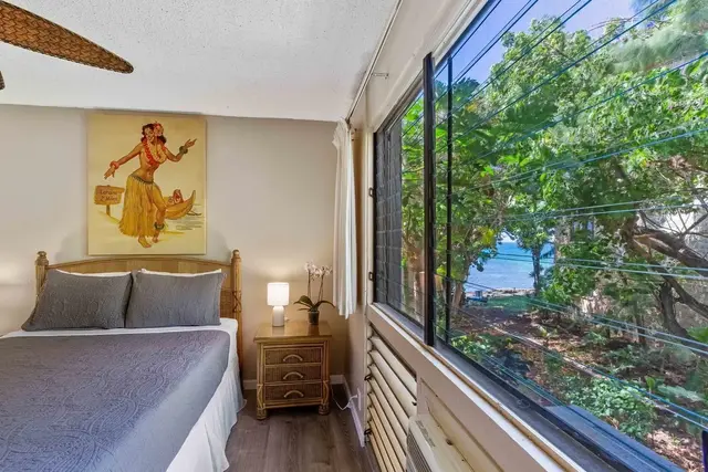 Listing Image for 280 Hauoli St B-17 19 of 38