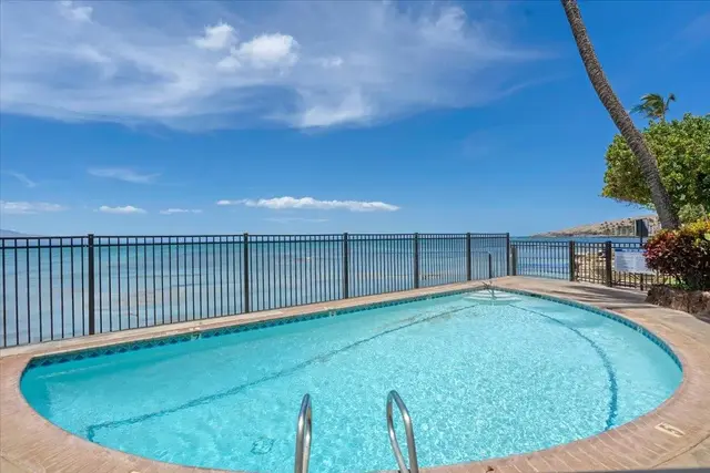 Listing Image for 280 Hauoli St B-17 9 of 38