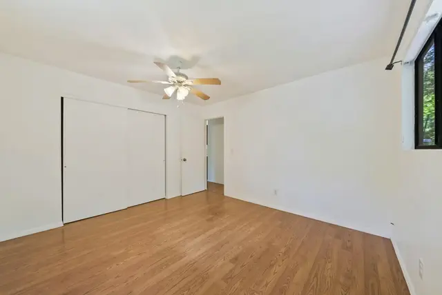 Listing Image for 1004 Kauhikoa Rd Unit 1 16 of 42
