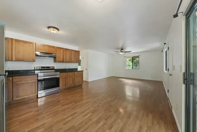 Listing Image for 1004 Kauhikoa Rd Unit 1 9 of 42