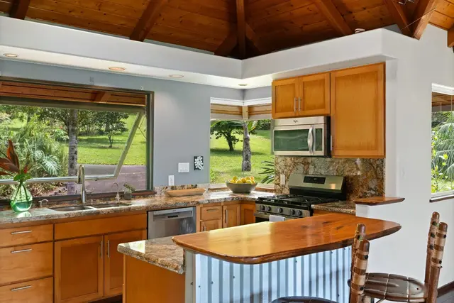Listing Image for 237 Manawai Pl 10 of 50