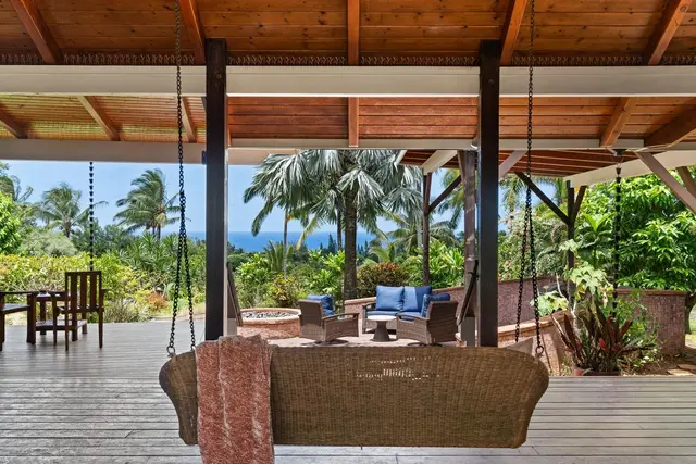 Listing Image for 237 Manawai Pl 5 of 50