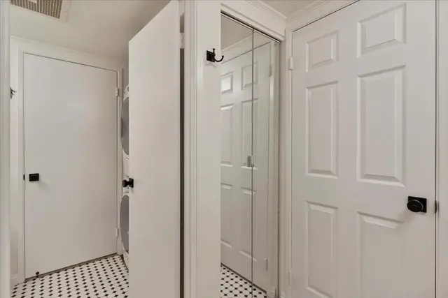 Listing Image for 140 Uwapo Rd 37-105 18 of 28