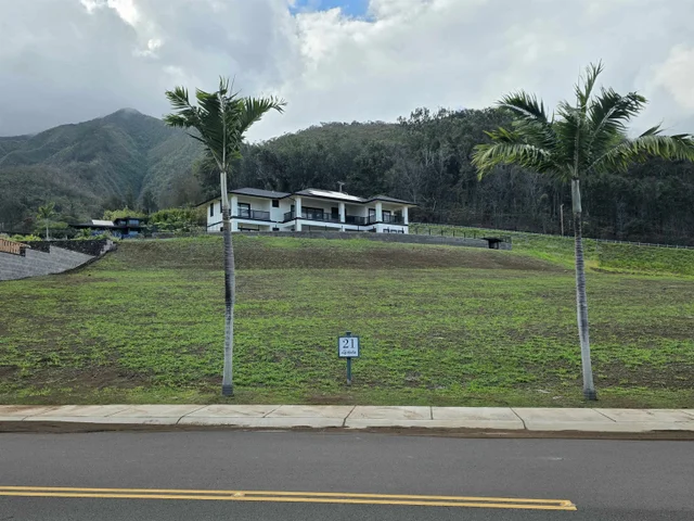 Listing Image for 86 N Laikeha Pl 2 of 5