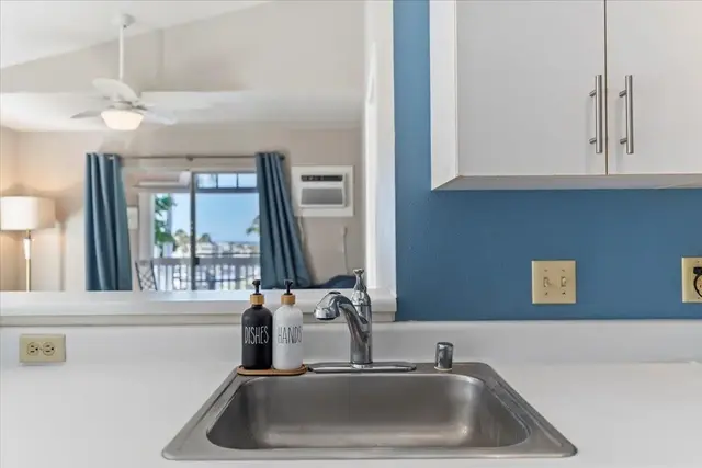 Listing Image for 12 Waipaa Ln 42-206 13 of 38