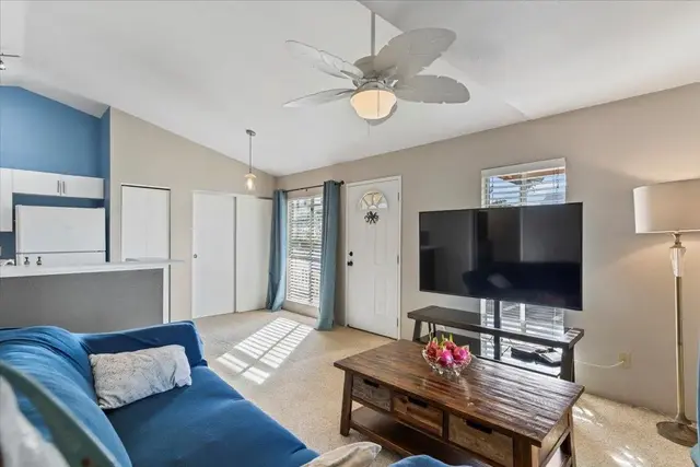 Listing Image for 12 Waipaa Ln 42-206 15 of 38