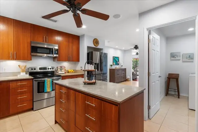 Listing Image for 2688 Ohina St 16 of 45