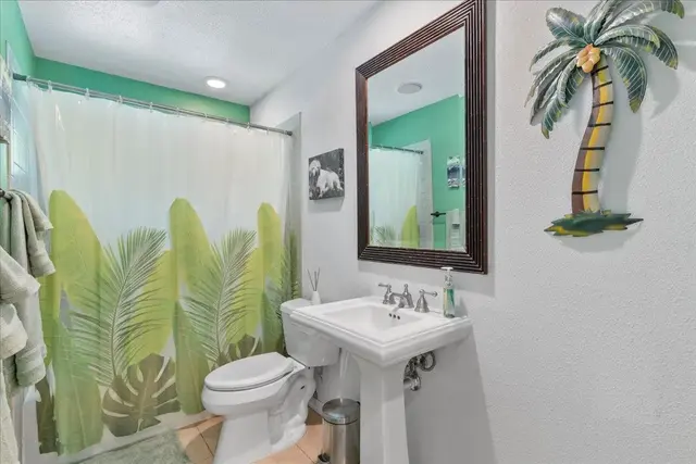 Listing Image for 2688 Ohina St 34 of 45