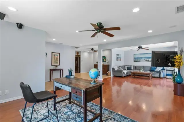 Listing Image for 2688 Ohina St 5 of 45