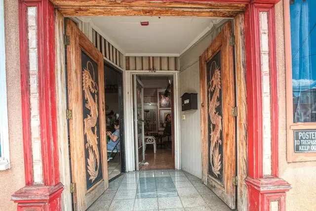 Listing Image for 160 N Market St 14 of 19