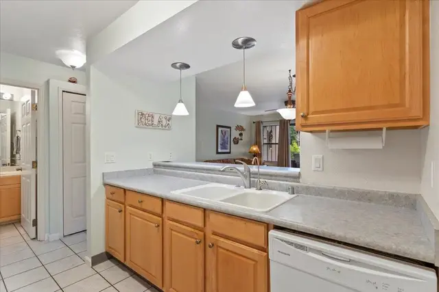 Listing Image for 679 S Kihei Rd C-108 24 of 41