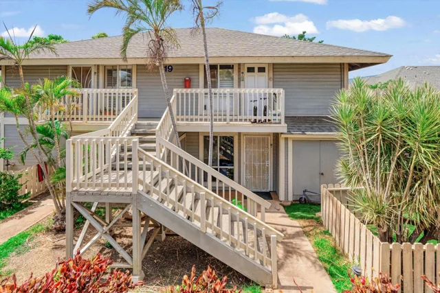 Listing Image for 140 Uwapo Rd 19-105 25 of 42