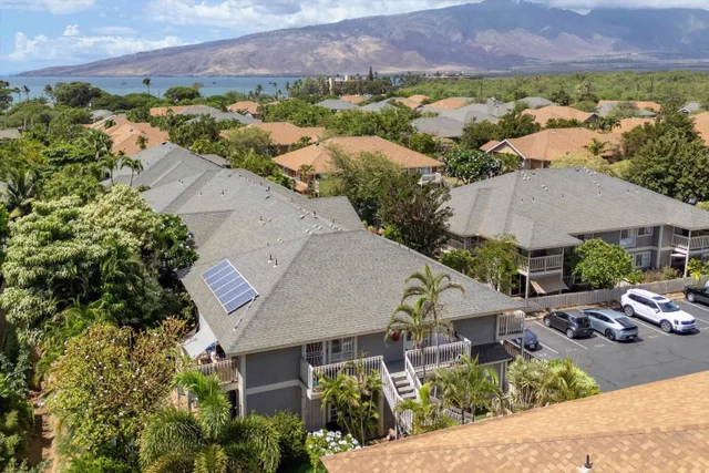 Listing Image for 140 Uwapo Rd 19-105 27 of 42