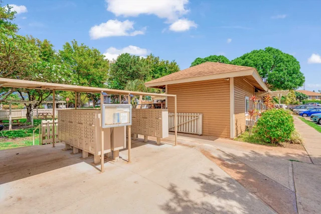 Listing Image for 140 Uwapo Rd 19-105 31 of 42