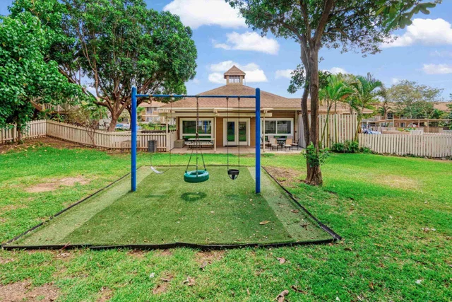 Listing Image for 140 Uwapo Rd 19-105 34 of 42