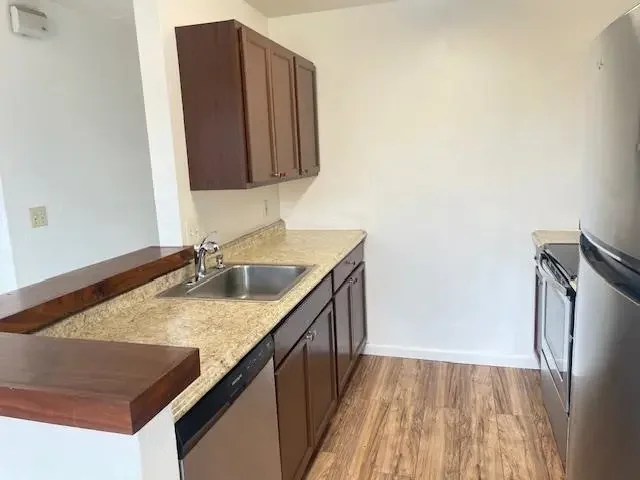 Listing Image for 140 Uwapo Rd 4-204 3 of 12