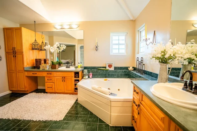 Listing Image for 55 Kuuhale Pl 20 of 42