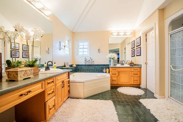 Listing Image for 55 Kuuhale Pl 29 of 42