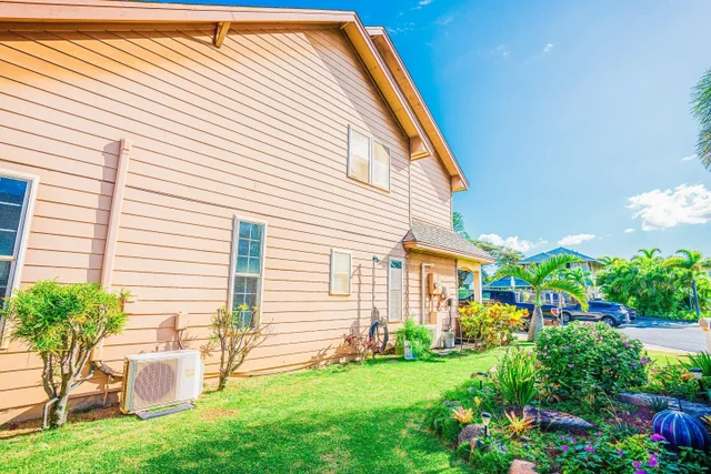 Listing Image for 55 Kuuhale Pl 35 of 42