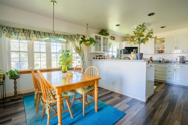 Listing Image for 55 Kuuhale Pl 8 of 42