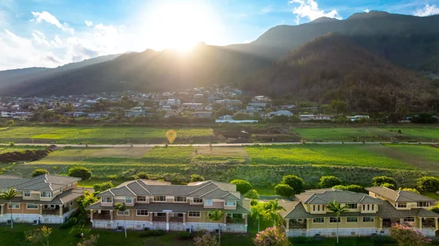 Listing Image for 582 Kaunalipo Dr 9 of 9