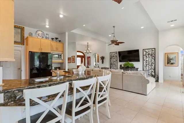 Listing Image for 233 Kamalei Cir 14 of 41