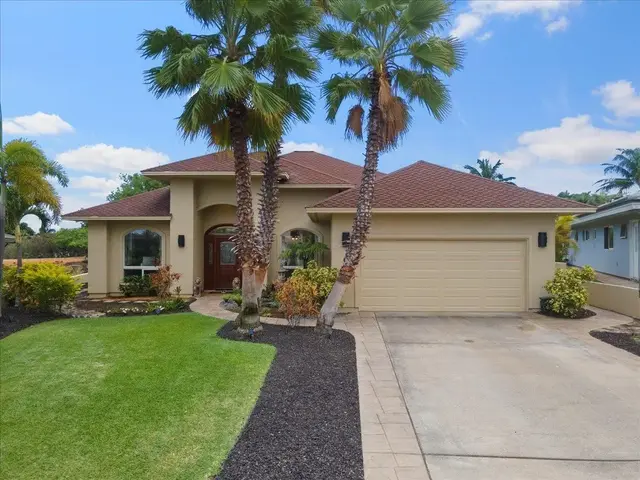 Listing Image for 233 Kamalei Cir 18 of 41
