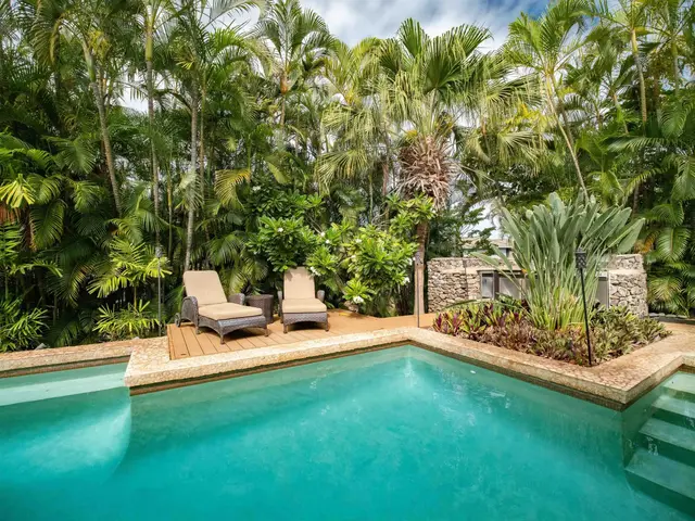 Listing Image for 384 Kualono Pl Lot 596 20 of 50