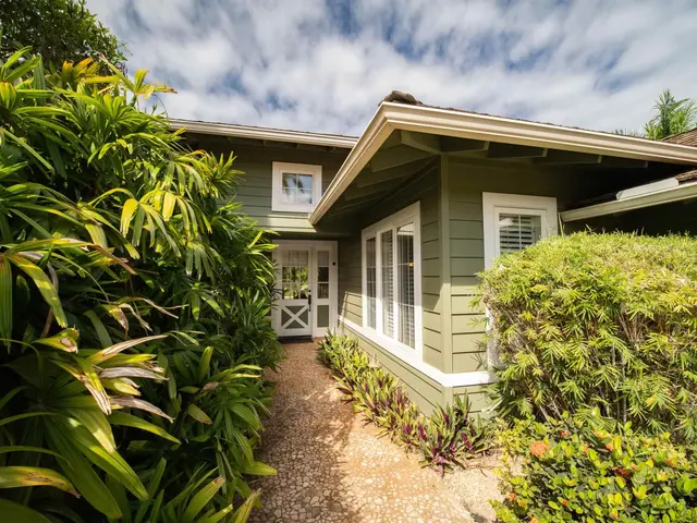 Listing Image for 384 Kualono Pl Lot 596 44 of 50
