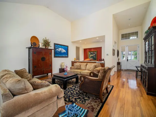 Listing Image for 384 Kualono Pl Lot 596 5 of 50