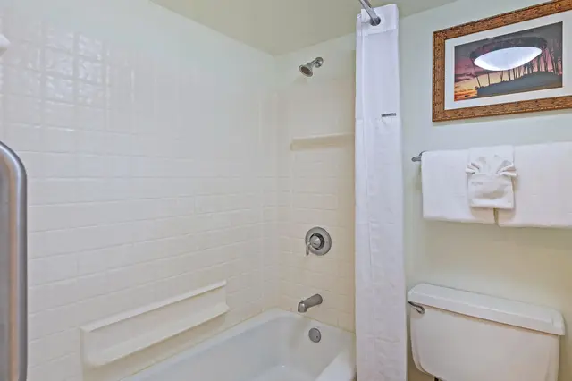 Listing Image for 4327 Lower Honoapiilani Rd 406b 19 of 26