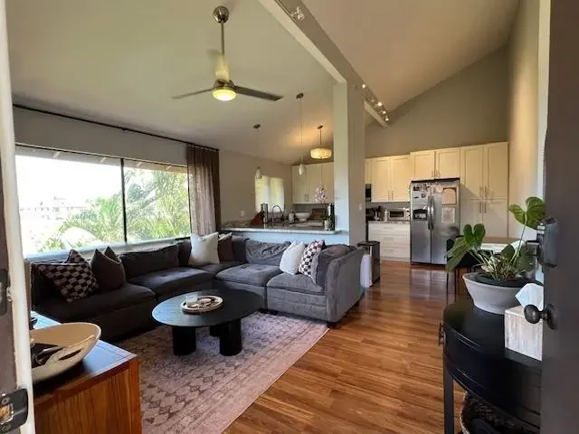 Listing Image for 15 Kulanihakoi St 9 E 1 of 25