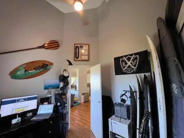 Listing Image for 15 Kulanihakoi St 9 E 15 of 25