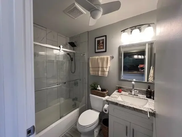 Listing Image for 15 Kulanihakoi St 9 E 16 of 25