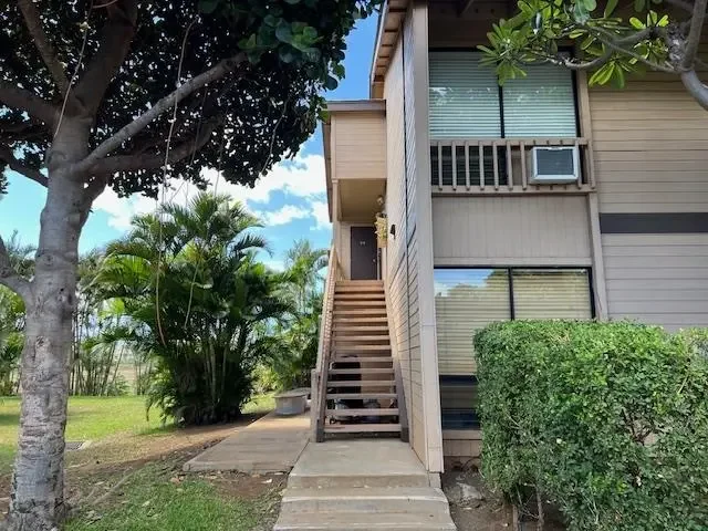 Listing Image for 15 Kulanihakoi St 9 E 3 of 25