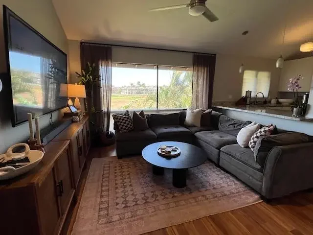 Listing Image for 15 Kulanihakoi St 9 E 6 of 25