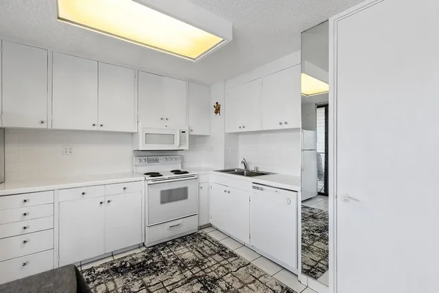 Listing Image for 2653 S Kihei Rd 212 13 of 35